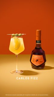 🇪🇸 Esta primavera solo necesita una cosa para ser perfecta:🍹 Un Carlos FIZZ.​

Un cóctel cítrico y refrescante, con una brocheta de aceitunas. ​

Algunos dirían que es muy RARO, nosotros los llamamos SINGULAR. ​

Ligero, fresco y perfecto para disfrutarlo sin prisas.​

No dejes de probarlo, te sorprenderá.​

🇬🇧 There's only one thing you need to make this springtime perfect:🍹 A Carlos FIZZ.

A refreshing citrus-based cocktail, decorated with a skewer of olives. 

Some might call it ODD, we call it SINGULAR. 

Light, refreshing and perfect for enjoying a moment of calm. 

Give it a try, it might surprise you.

#CarlosFizz #BrandyCocktails #BrandyCarlosI #CarlosI ​